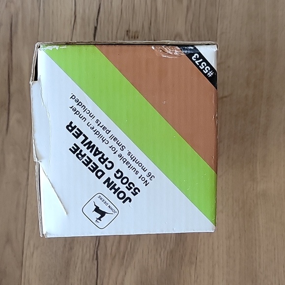 Vintage ERTL John Deere 550G Crawler Dozer Tractor & Blade 1/32 Scale NIB - Picture 6 of 6